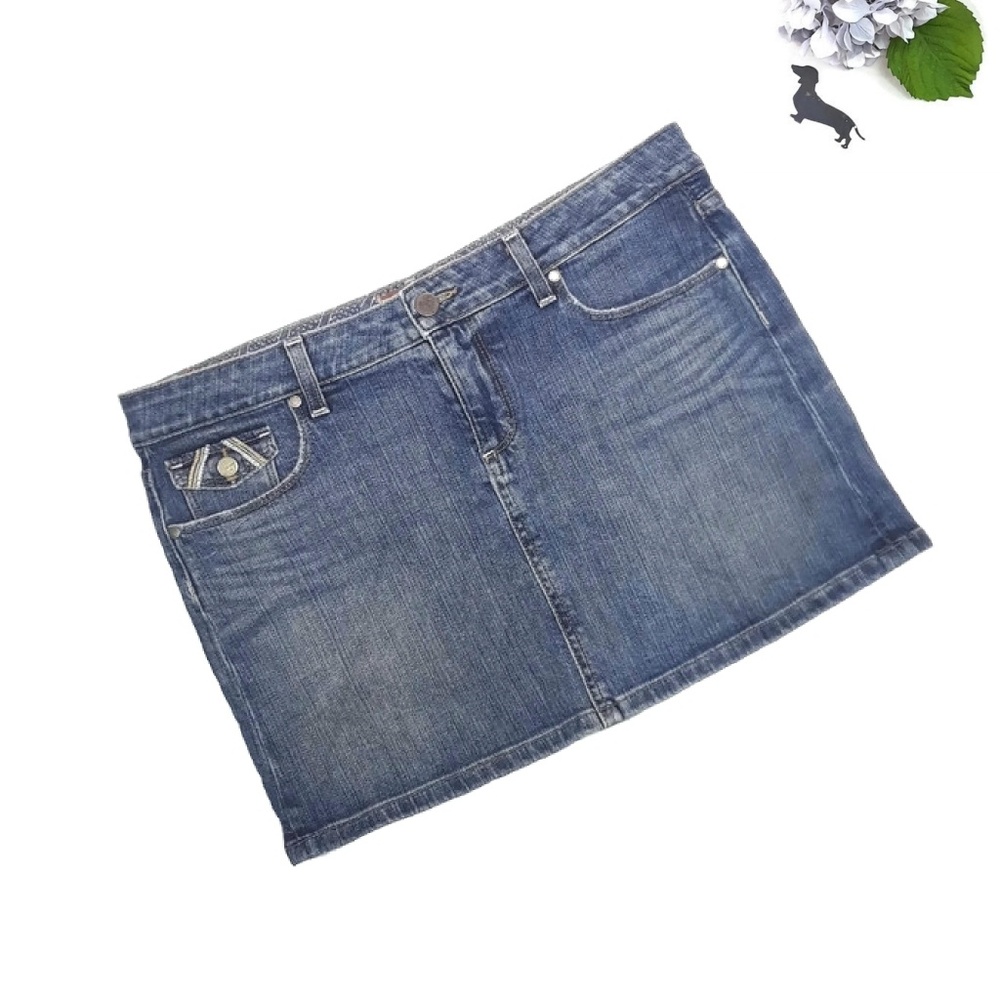 Paige Fairfax denim mini skirt. Size 30.